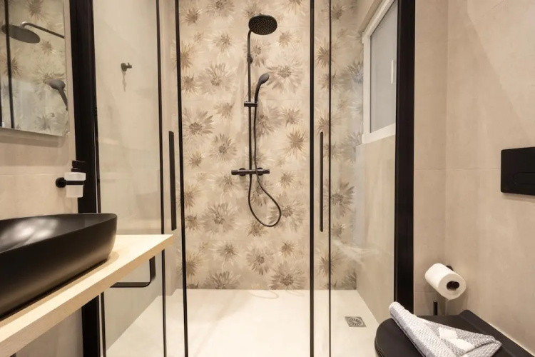 Elegance Suite Stunningly Renovated