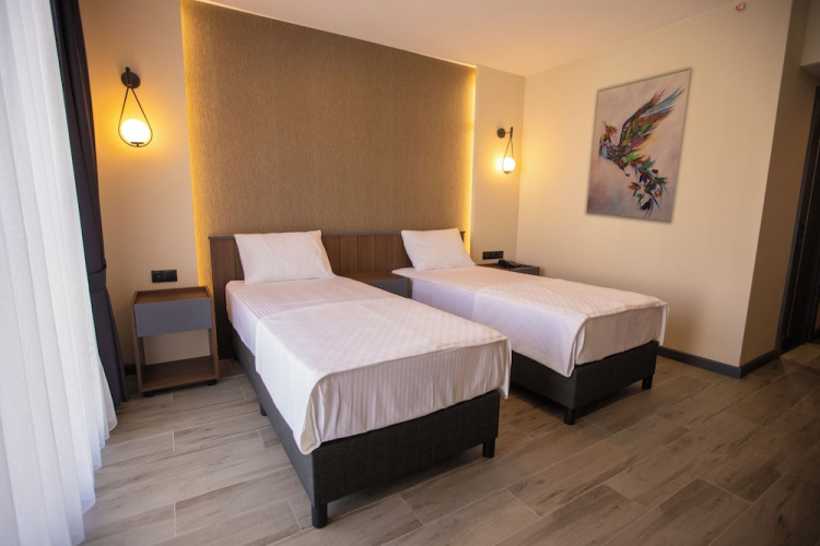 Evdi̇rhan Otel