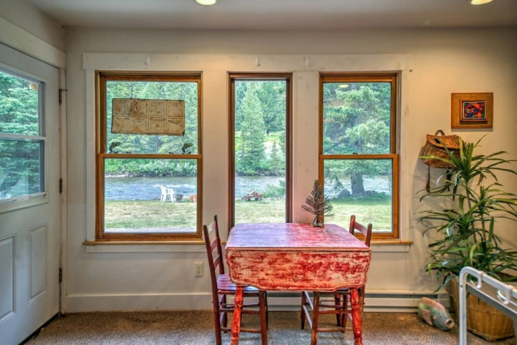 Big Sky - Fly Fishing Cottage