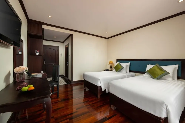 Deluxe Twin room with balcony
