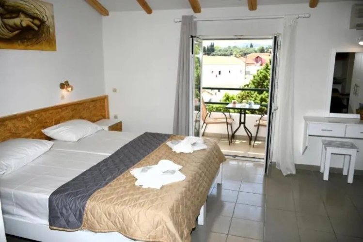 Standard Double room with balcony and with sea view