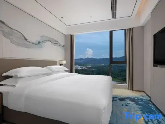 Deluxe Double Suite