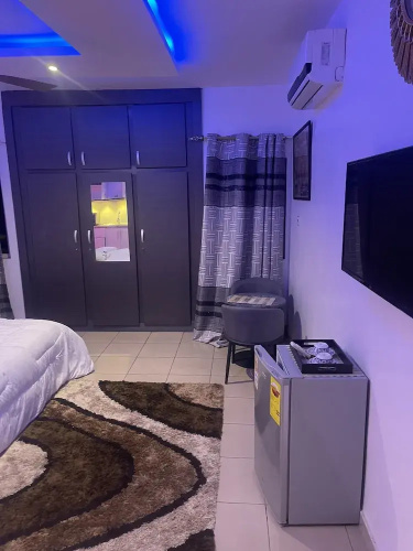 Loyalty Hotel