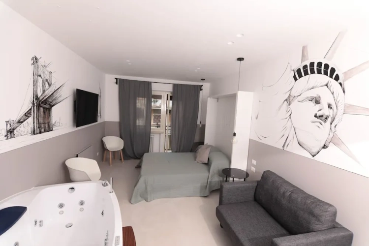 Suite with balcony