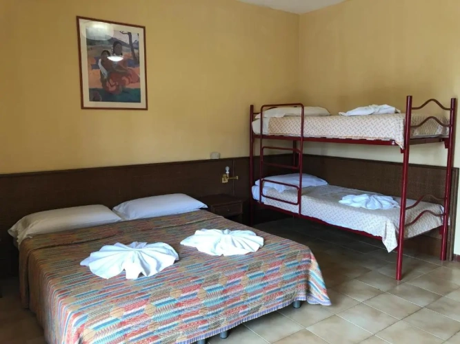 Standard Quadruple room