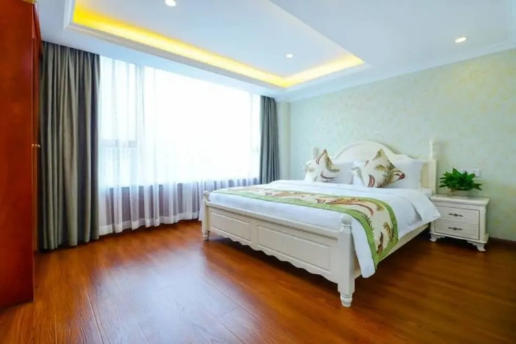 Deluxe Double Suite with river view