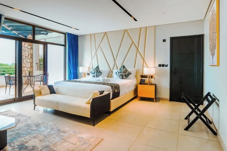 Executive Suite