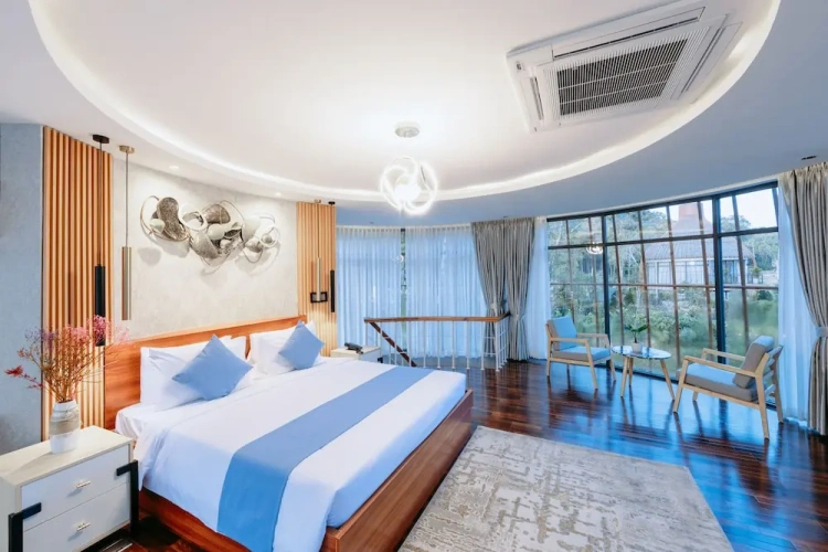 Luxury Villa