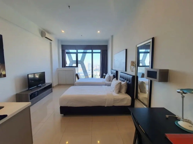 Superior Twin room with city view