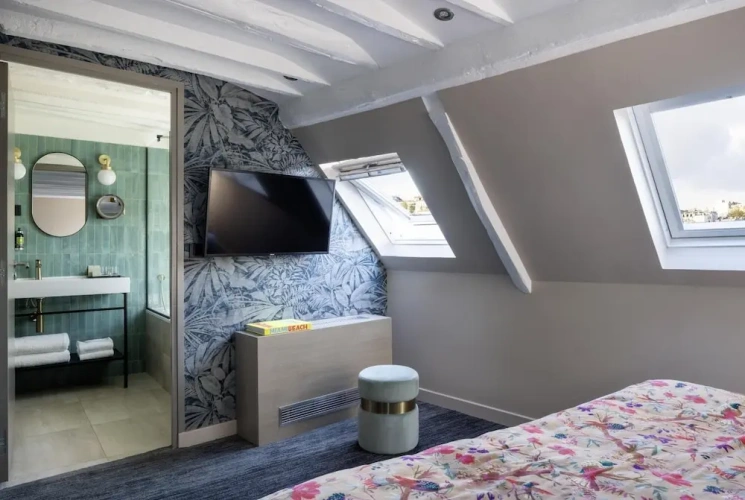 Prestige room