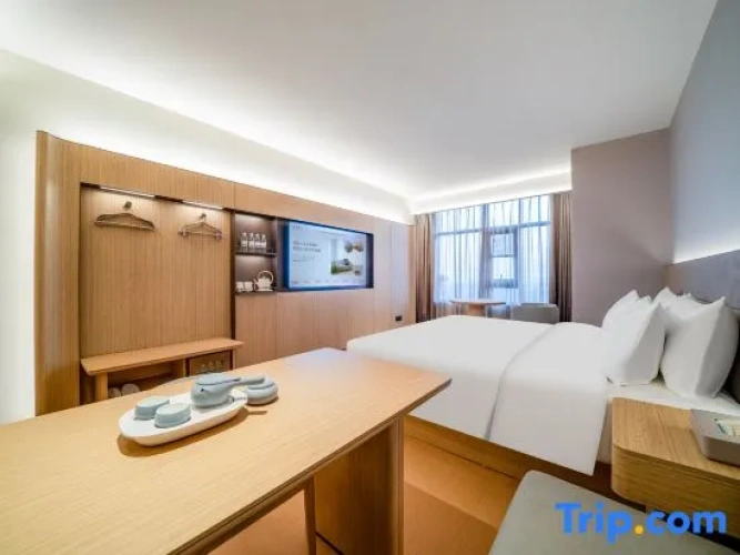 Standard Double room with view