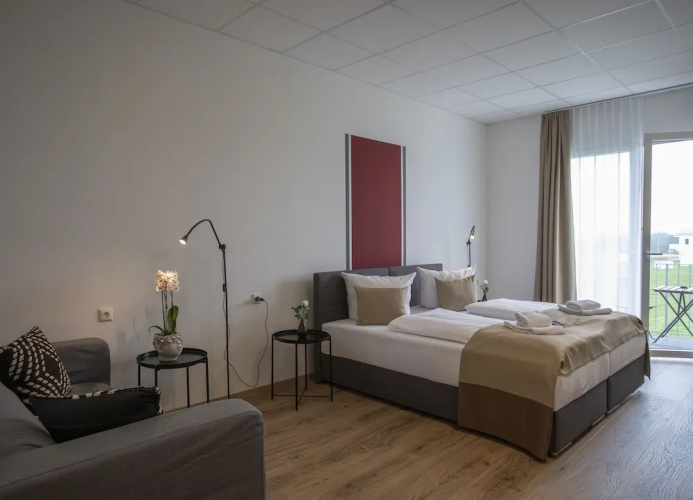 B Home Apart Hotel by Alpha