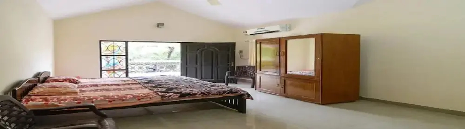Room Maangta 330 @ Clavdina