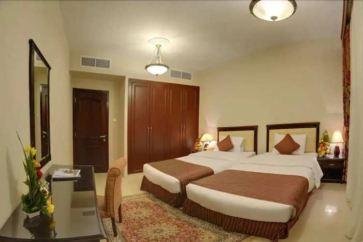 2 Bedrooms Apartment