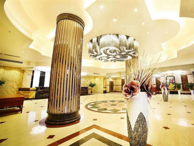 Bobai Baolilai Hotel