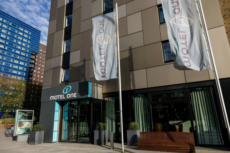 Motel One Hamburg-Alster
