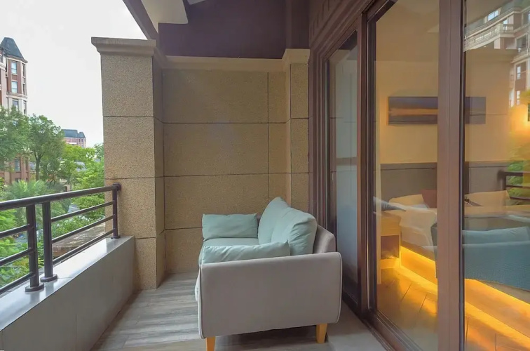 Room-heinemann Hotel Loft Suite With two