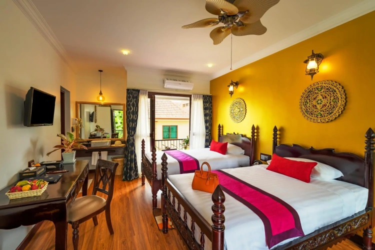 Superior Twin room