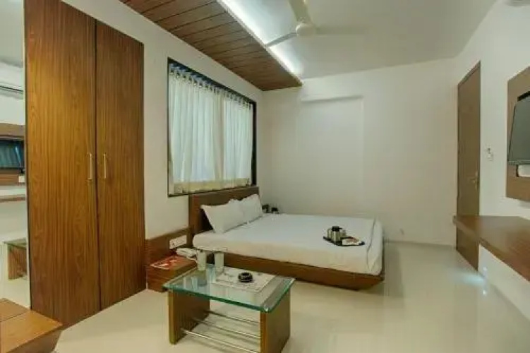 Hotel Pallav