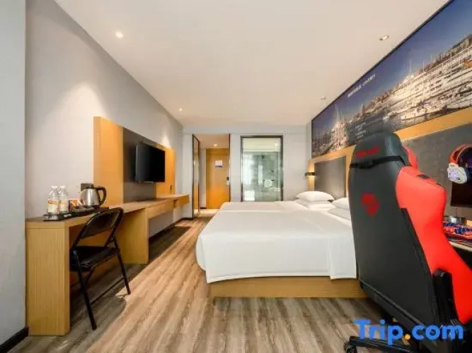Deluxe Sextuple room