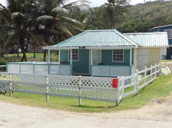 2 Bedrooms Cottage
