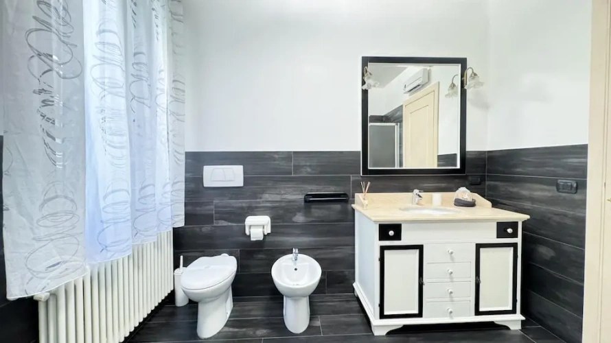 Single Apartment