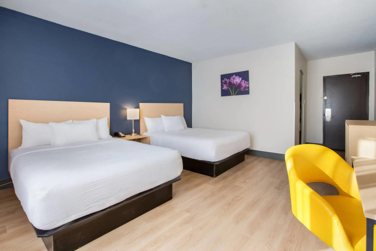 Days Inn by Wyndham Montreal Airport Conference Centre photo 7