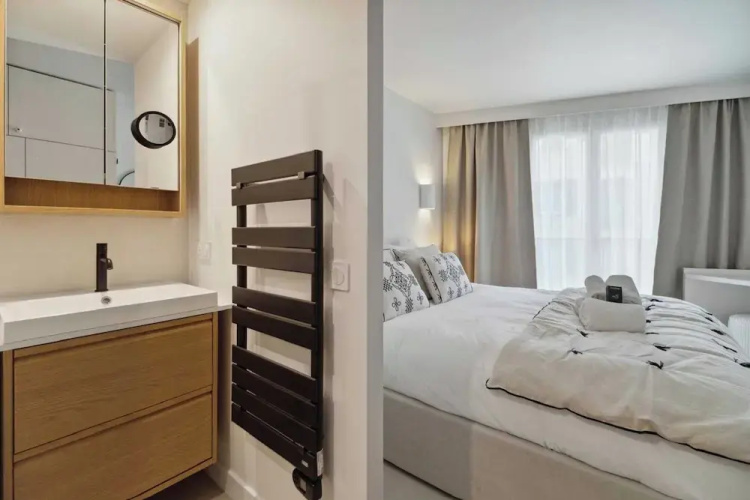 Chic 2br/4p Apartment - Saint-tropez Lices