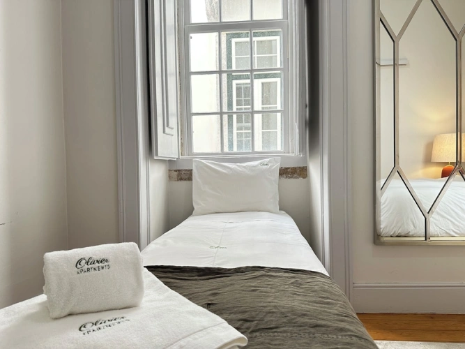 2 Bedrooms Deluxe Apartment