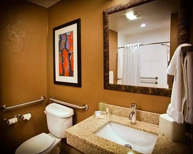 1 Bedroom Double Suite