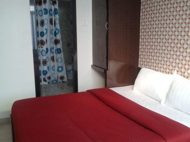 Skyway Inn