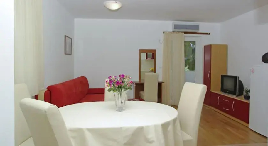 Villa Dalmatia Apartments