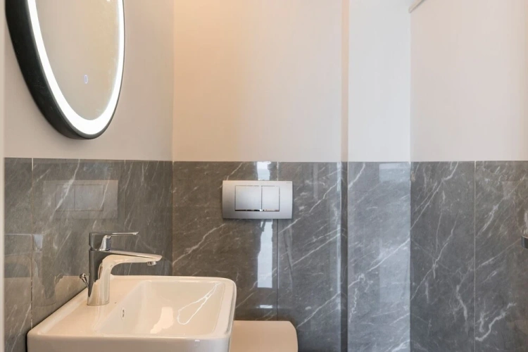3 Bedrooms Luxury Sextuple Villa