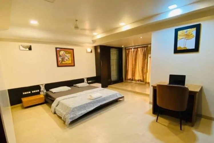Business Apartment