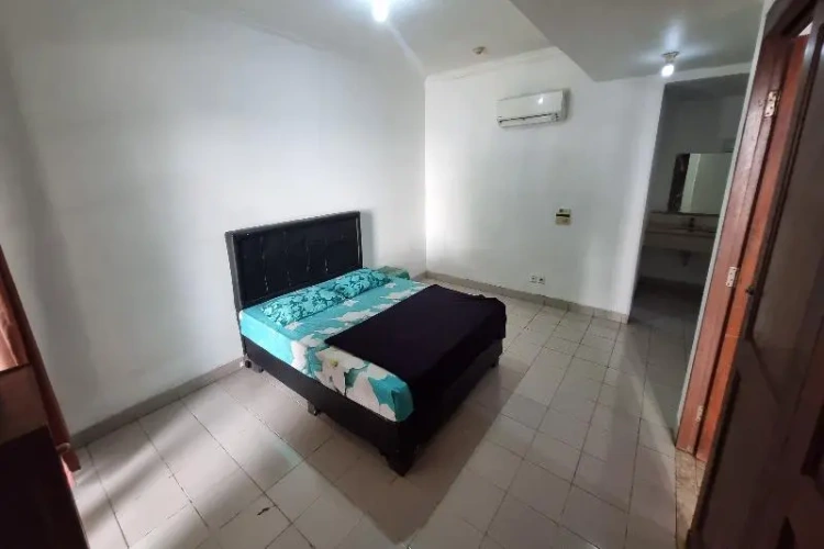 3 Bedrooms Apartment with balcony