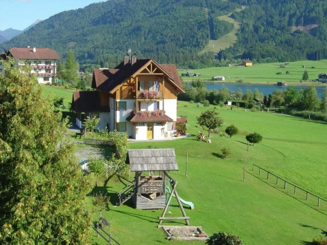 2 Bedrooms Apartment with balcony