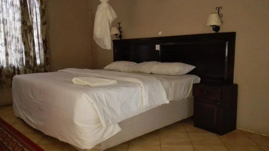 Decha Guest Lodge