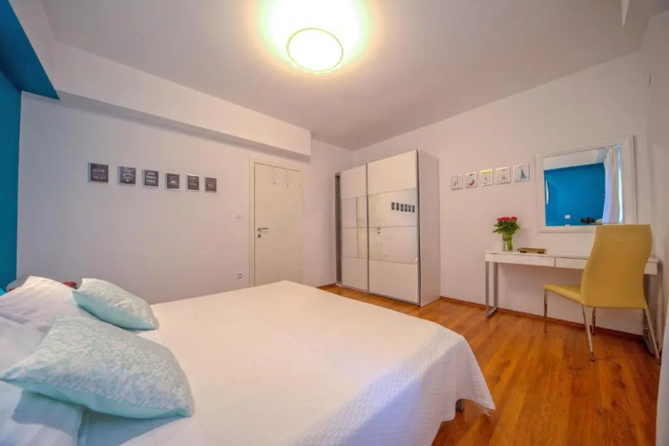 Apartment Aleksandra 1345