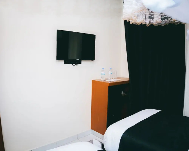 One Click Apartment