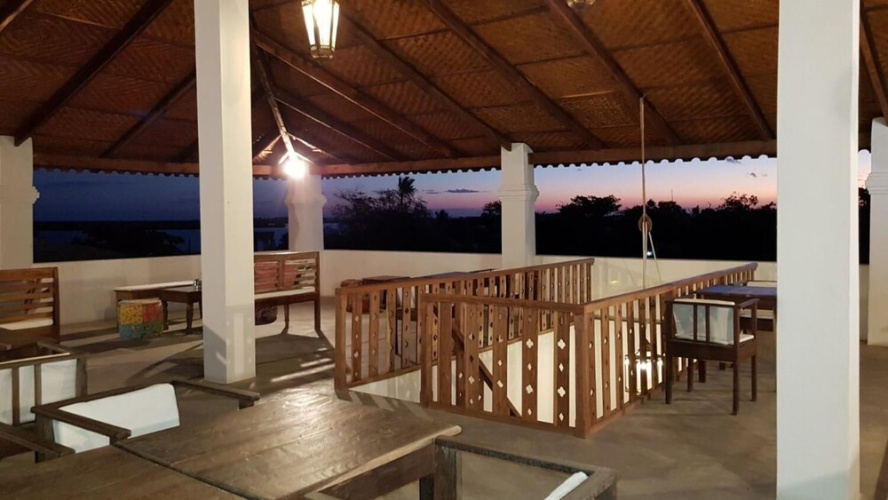 Ulani Lodge