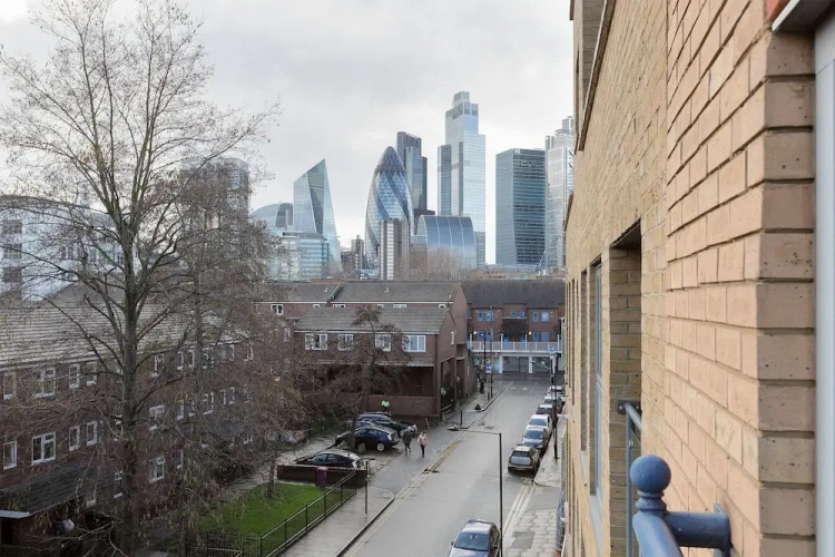 Serenity Apartment Whitechapel