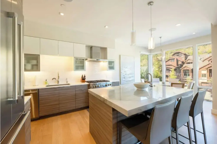 Luxury Old Town Residence