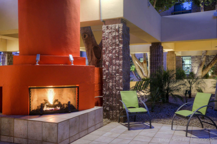 DoubleTree by Hilton Phoenix North photo 26