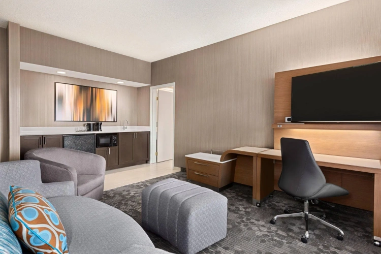 Double Suite