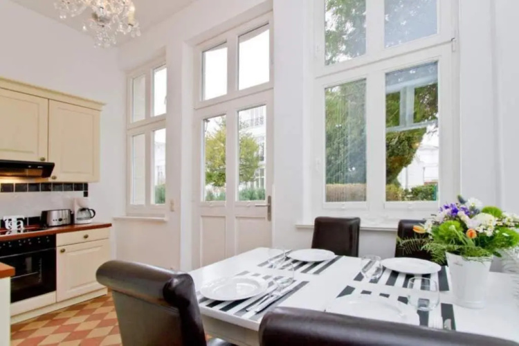 Villa Hartmann Drewitz App 01