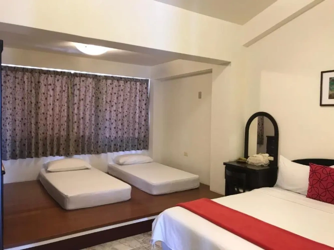 Standard Quadruple room