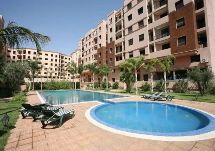 2 Bedrooms Apartment