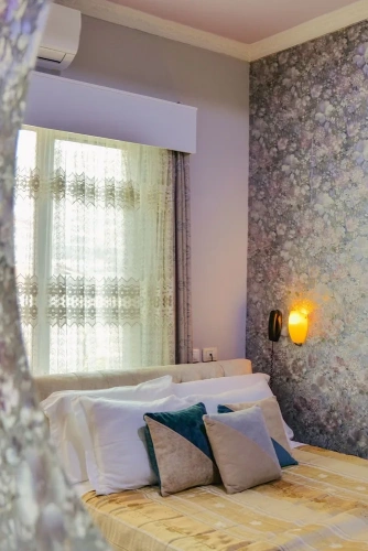 Standard Twin room with view
