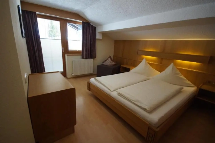 1 Bedroom Apartment with balcony