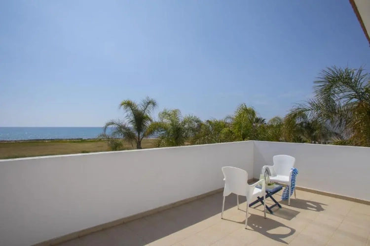 3 Bedrooms Villa